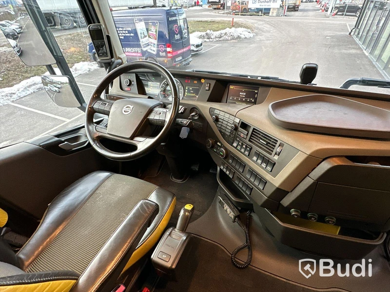 Tippbil Volvo Fh16 8x4 550 Dumper | Sörling Ilsbo | VBG
