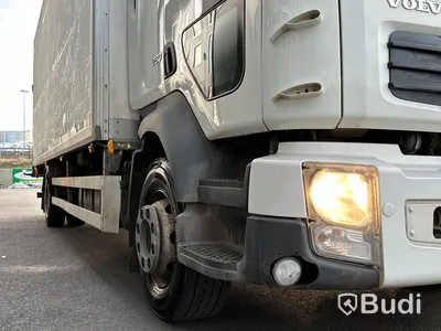 Lastbil Volvo FL 260 4x2 | 2010 | Skåp Arka - EXPORT