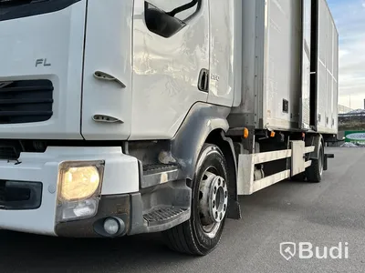 Lastbil Volvo FL 260 4x2 | 2010 | Skåp Arka - EXPORT