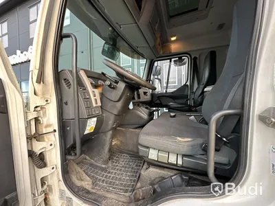 Lastbil Volvo FL 260 4x2 | 2010 | Skåp Arka - EXPORT