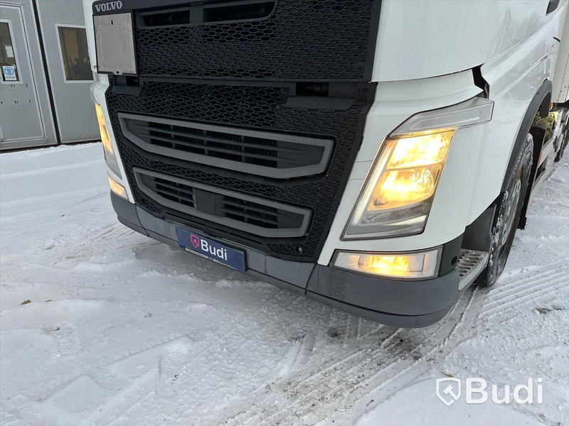Lastbil Volvo FH460 6x2 | Ekeri | Öppningsbar sida | ADR