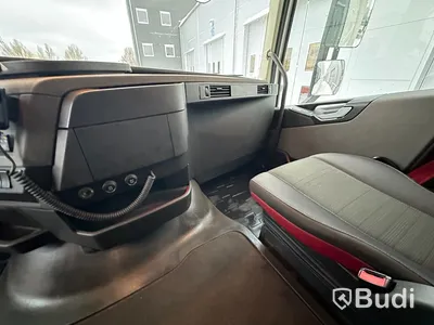 Lastbil Volvo FH460 6x2 | Ekeri | Öppningsbar sida | ADR