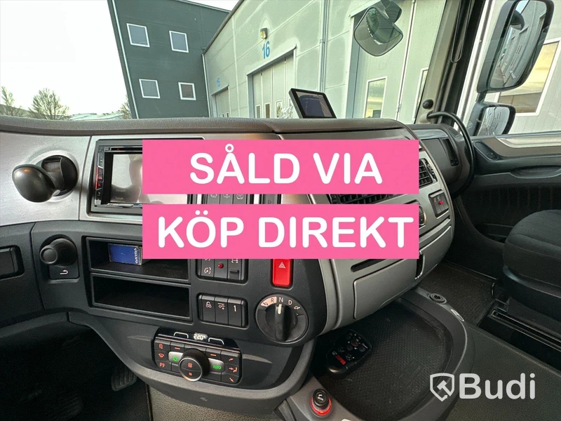 Lastbil DAF XF 530 med PLS skåp | 84026km | Öppningsbarsida- SÅLD