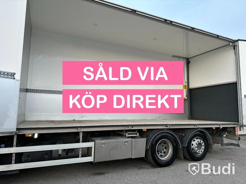 Lastbil DAF XF 530 med PLS skåp | 84026km | Öppningsbarsida- SÅLD