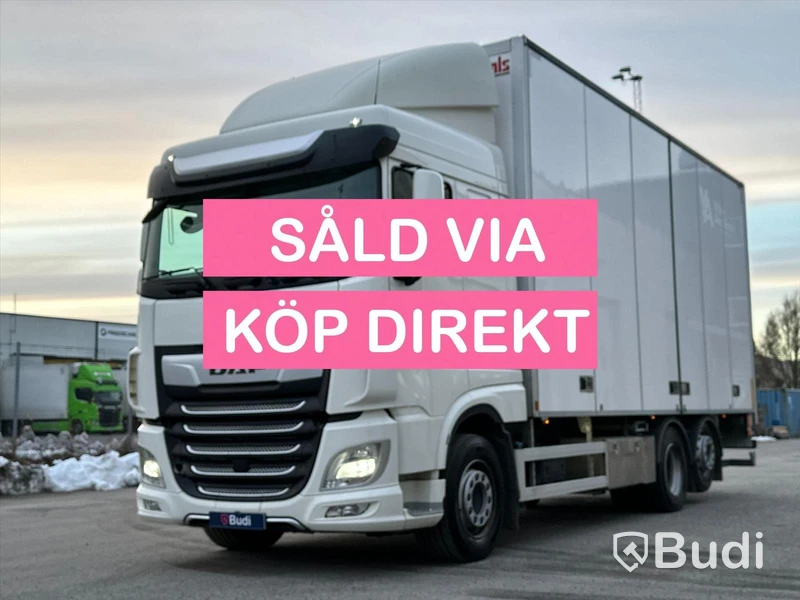 Lastbil DAF XF 530 med PLS skåp | 84026km | Öppningsbarsida- SÅLD