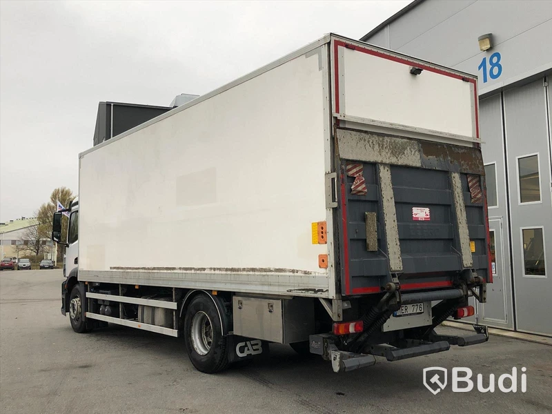 Lastbil Mercedes-Benz Antos | Fastskåp | Euro6