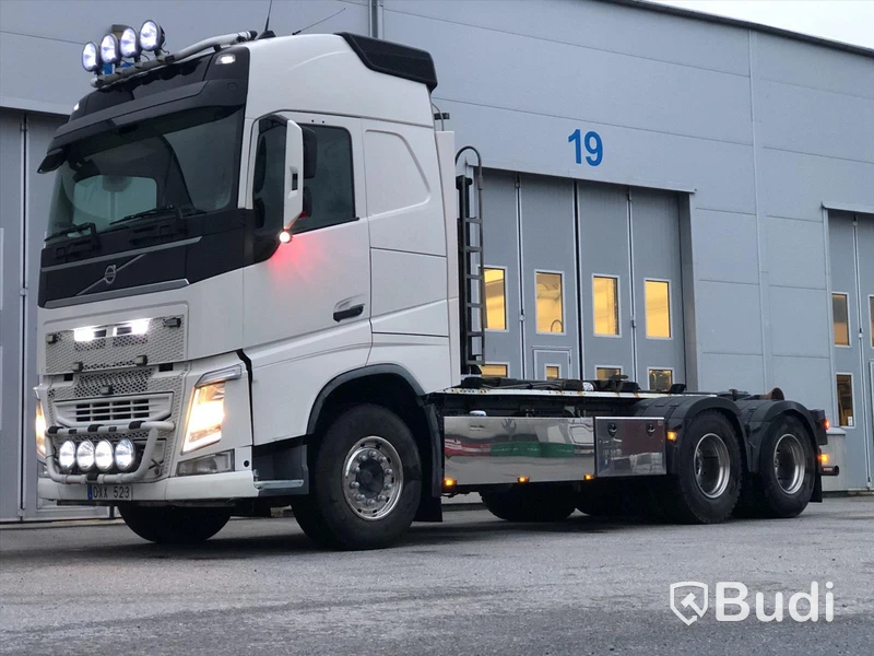 Lastbil Volvo FH 6x2 Hiab lastväxlare Euro5 (Miljözon TOM 2021-07-12)