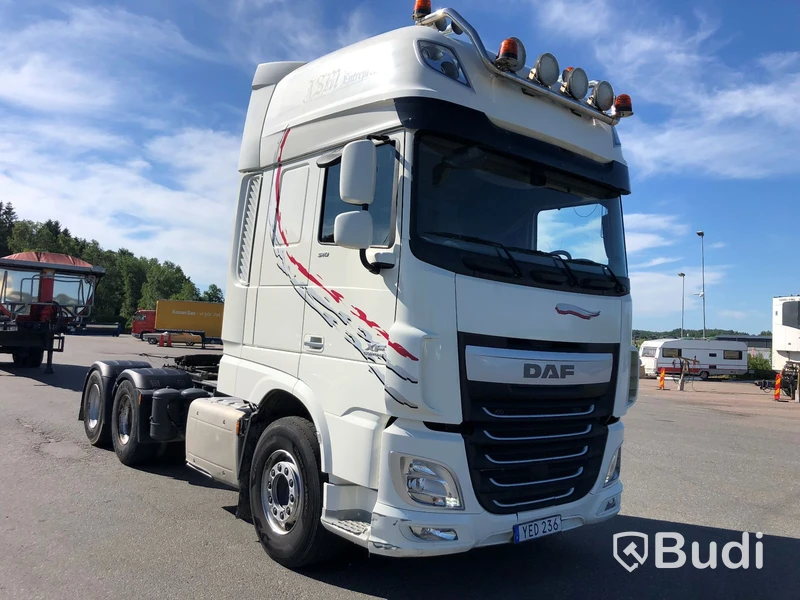 LASTBIL DAF XF530 3,9 HJULBAS MED HYDRAULIK