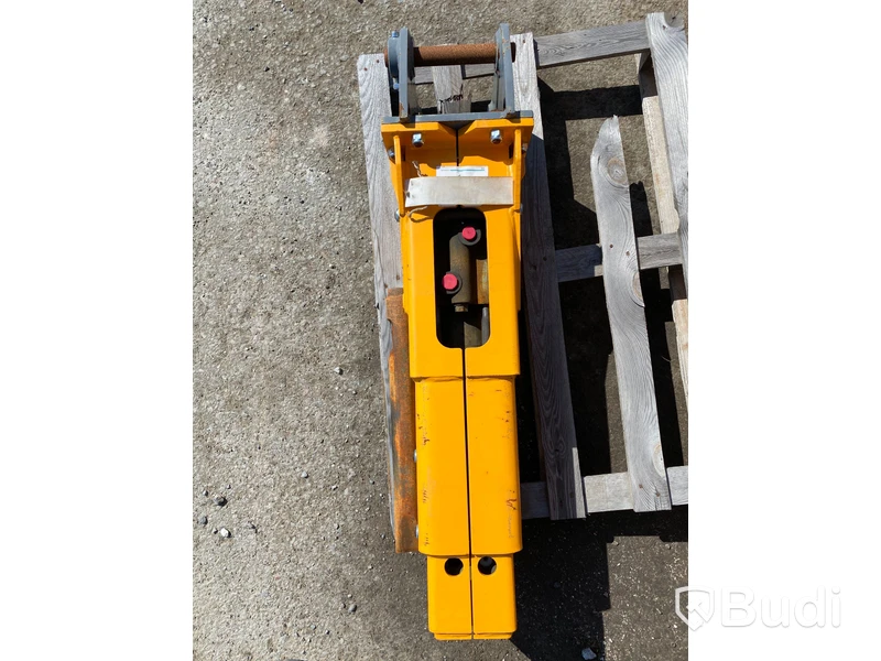 Kranarm med hydraulhammare