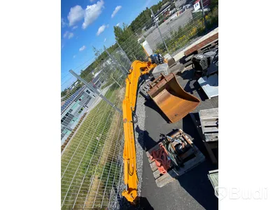Kranarm med hydraulhammare