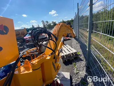 Kranarm med hydraulhammare