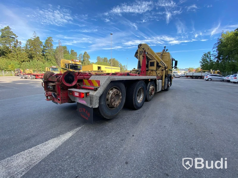 Lastbil Volvo FM380 8x2 kran och lastväxlare Palfinger