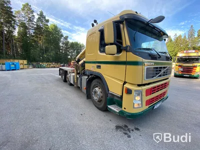 Lastbil Volvo FM380 8x2 kran och lastväxlare Palfinger
