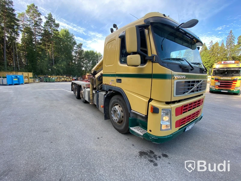Lastbil Volvo FM380 8x2 kran och lastväxlare Palfinger