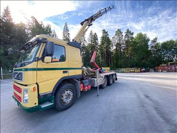 Lastbil Volvo FM380 8x2 kran och lastväxlare Palfinger 