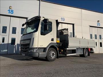 Lastbil "fabriksny" DAF LF 180 12T, kran och fllak Dubbelsits Euro6