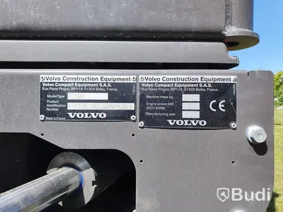 Minigrävare Volvo EC18D -2018, 90h med skopor samt Indespension LTD släp
