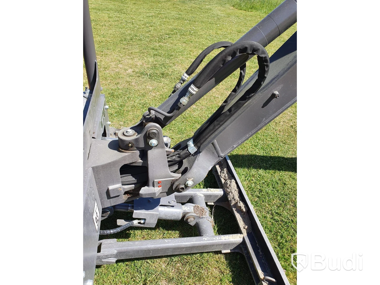 Minigrävare Volvo EC18D -2018, 90h med skopor samt Indespension LTD släp