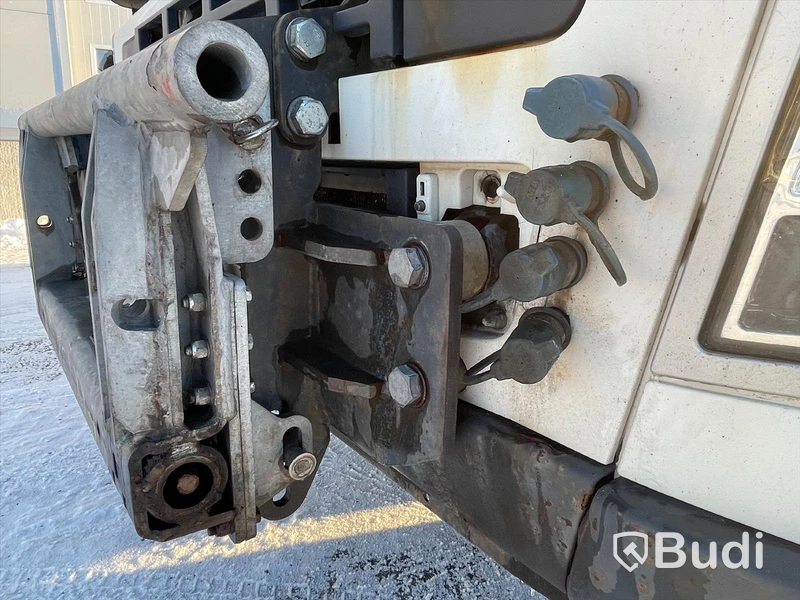 Lastbil Volvo FM-400 Fassi F235XP Plogförberedd