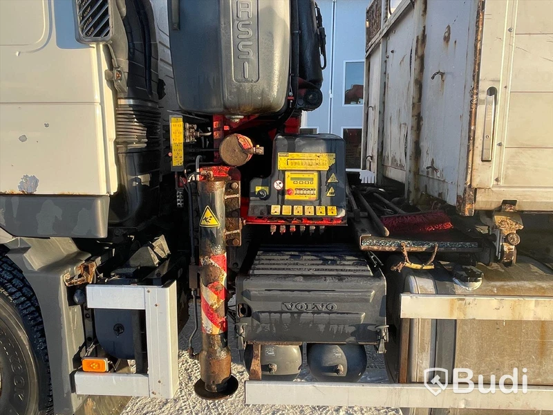 Lastbil Volvo FM-400 Fassi F235XP Plogförberedd