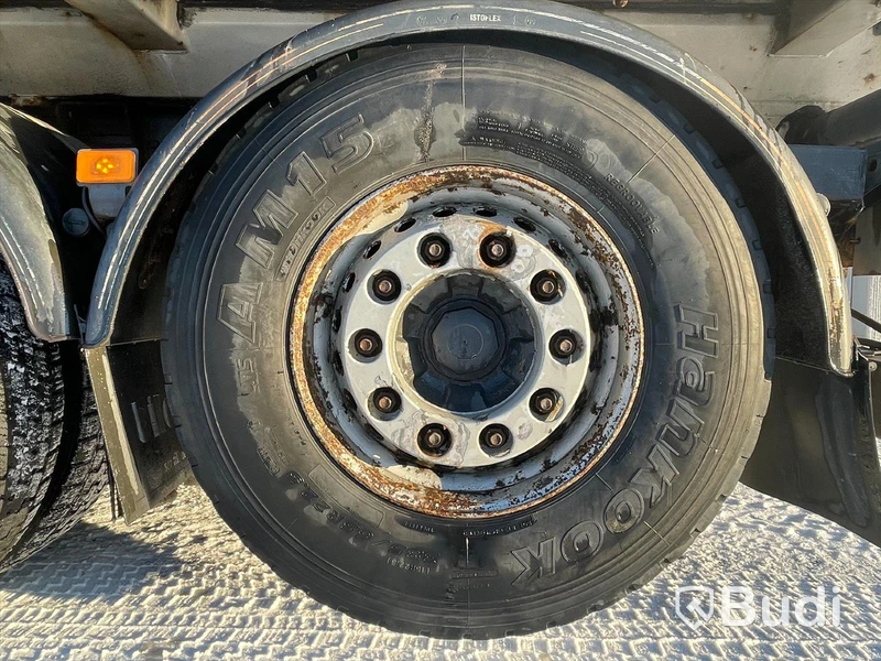 Lastbil Volvo FM-400 Fassi F235XP Plogförberedd