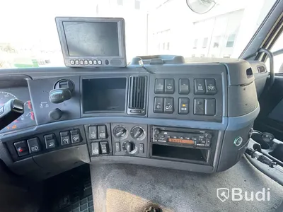 Lastbil Volvo FM-400 Fassi F235XP Plogförberedd