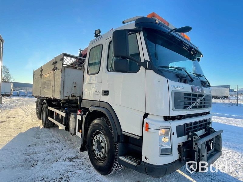 Lastbil Volvo FM-400 Fassi F235XP Plogförberedd