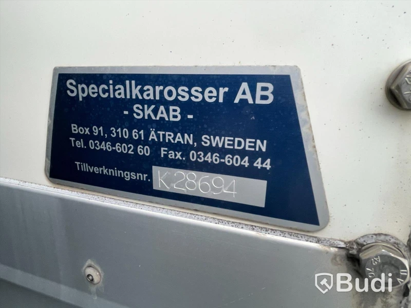 Lastbil Mercedes-Benz Axor 1824| Höj&Sänk SKAB