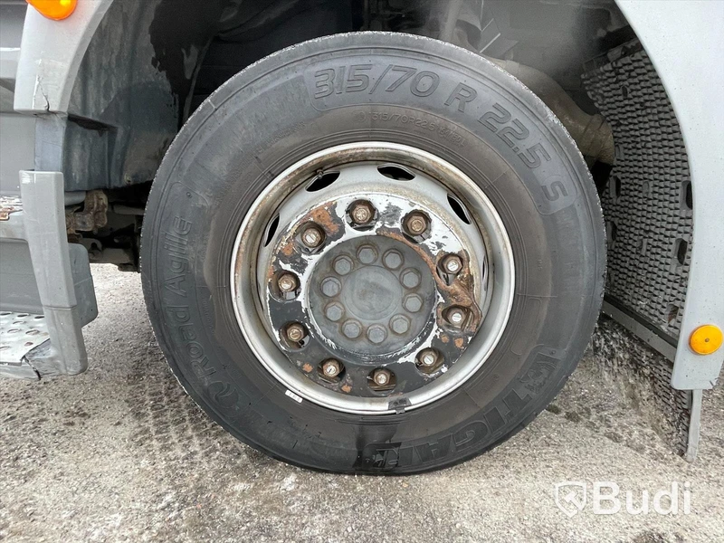 Lastbil Mercedes-Benz Axor 1824| Höj&Sänk SKAB