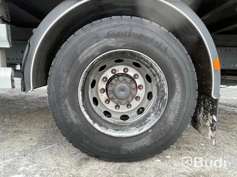 Lastbil Mercedes-Benz Axor 1824| Höj&Sänk SKAB