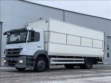 Lastbil Mercedes-Benz Axor 1824| Höj&Sänk SKAB