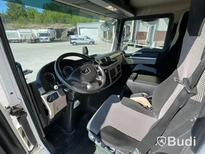Lastbil Mercedes-Benz Axor 1824| Höj&Sänk SKAB