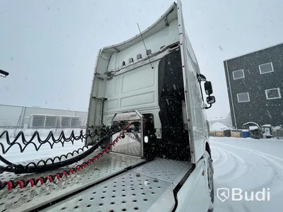 Lastbil DAF XF 530 SSC med schakttrailer/isolerad för asfalt