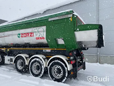 Lastbil DAF XF 530 SSC med schakttrailer/isolerad för asfalt