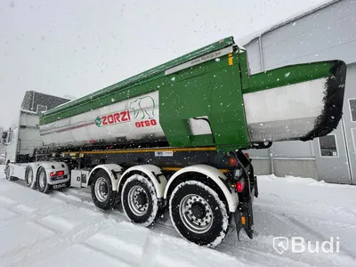 Lastbil DAF XF 530 SSC med schakttrailer/isolerad för asfalt
