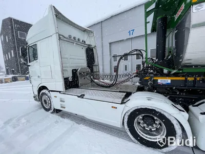 Lastbil DAF XF 530 SSC med schakttrailer/isolerad för asfalt