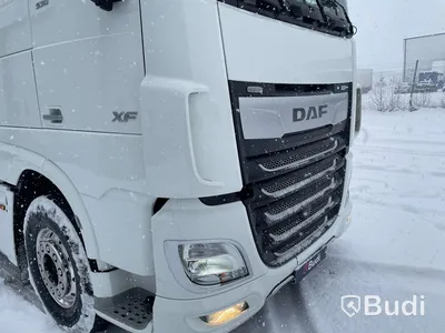 Lastbil DAF XF 530 SSC med schakttrailer/isolerad för asfalt
