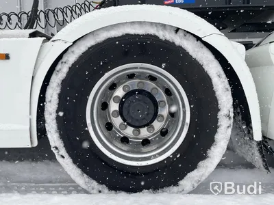 Lastbil DAF XF 530 SSC med schakttrailer/isolerad för asfalt