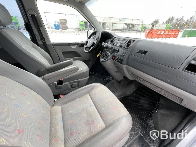 Lätt Lastbil Volkswagen Transporter 2,5 Tdi | 5 sittplatser | Automat