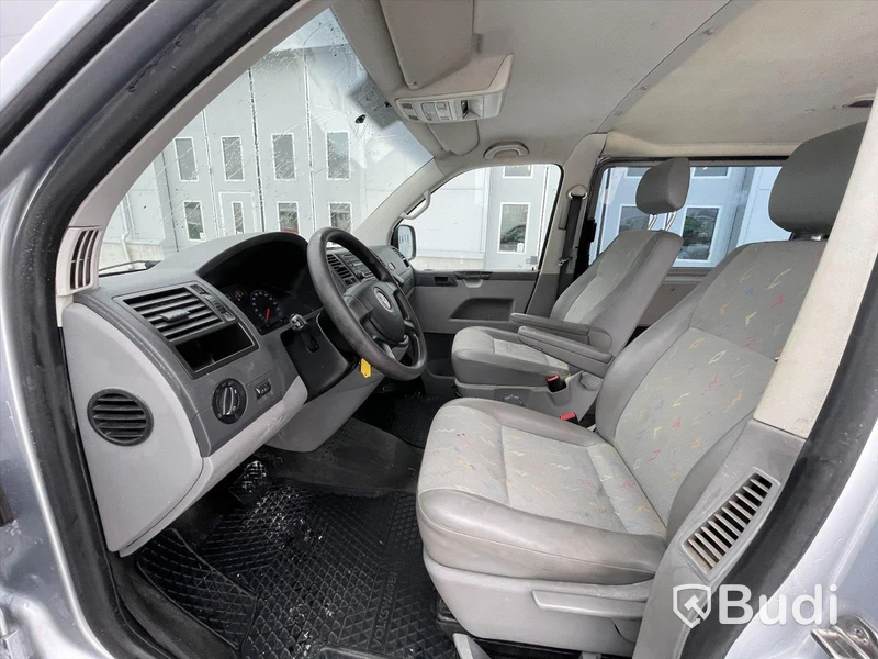 Lätt Lastbil Volkswagen Transporter 2,5 Tdi | 5 sittplatser | Automat