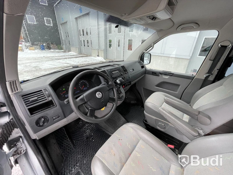 Lätt Lastbil Volkswagen Transporter 2,5 Tdi | 5 sittplatser | Automat