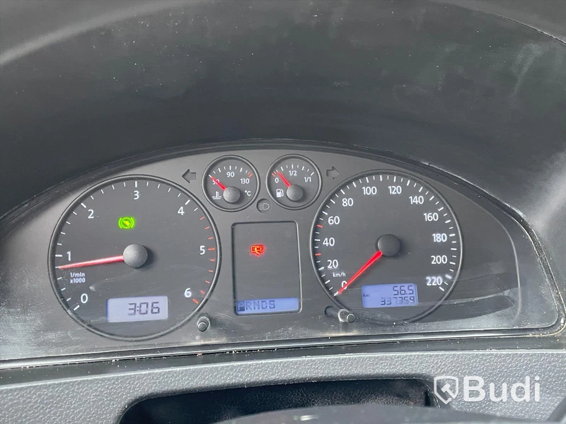 Lätt Lastbil Volkswagen Transporter 2,5 Tdi | 5 sittplatser | Automat