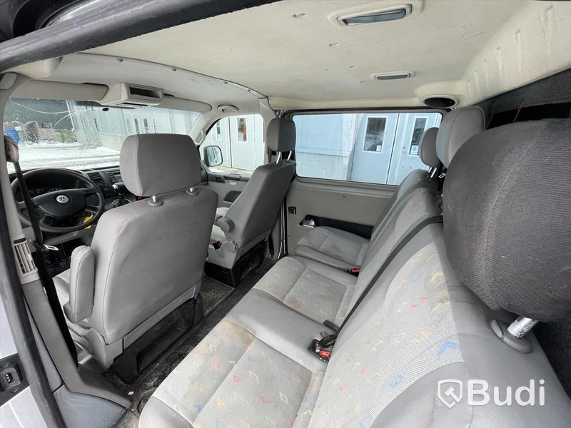 Lätt Lastbil Volkswagen Transporter 2,5 Tdi | 5 sittplatser | Automat