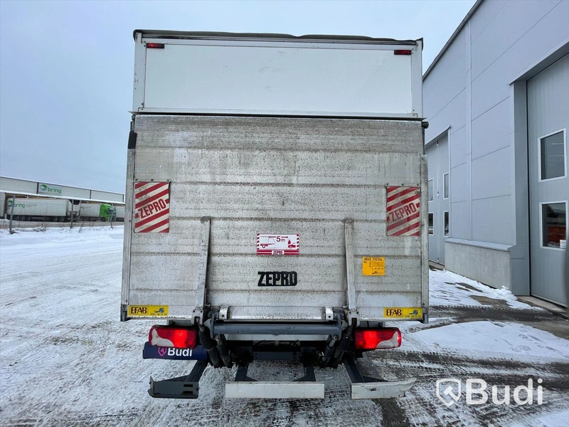 Lätt lastbil Mercedes-Benz Sprinter| 13200mil | Automat |
