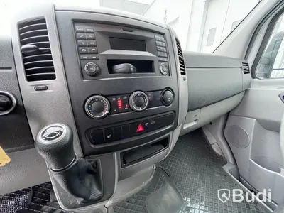 Lätt lastbil Mercedes-Benz Sprinter| 13200mil | Automat |