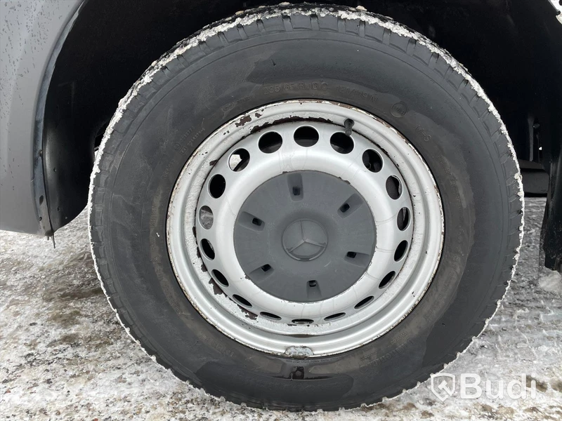 Lätt lastbil Mercedes-Benz Sprinter| 13200mil | Automat |