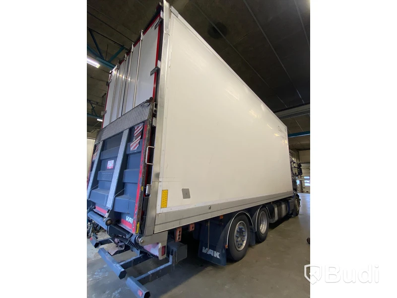 Lastbil Scania R580 Skåp med öppningsbarsida | 2014