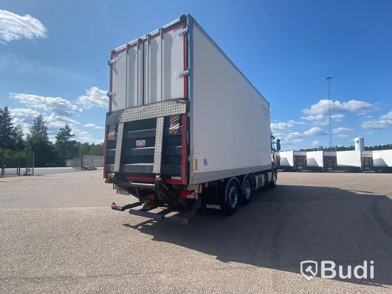 Lastbil Scania R580 Skåp med öppningsbarsida | 2014