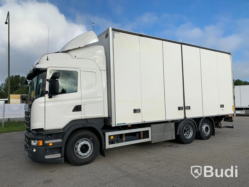 Lastbil Scania 520 V8 fjärrskåp SKAB