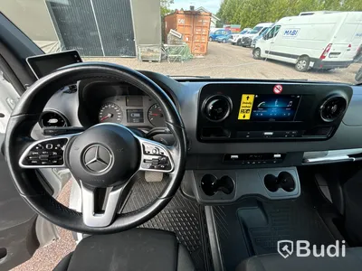 Mercedes-Benz Sprinter | 10124 mil | 2018 | RICC | sidodörr